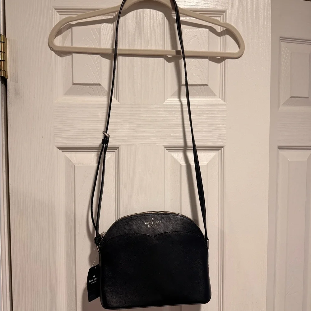 NWT Kate Spade Payton Dome Crossbody Black Saffiano Leather Gold Hardware - Picture 6 of 14
